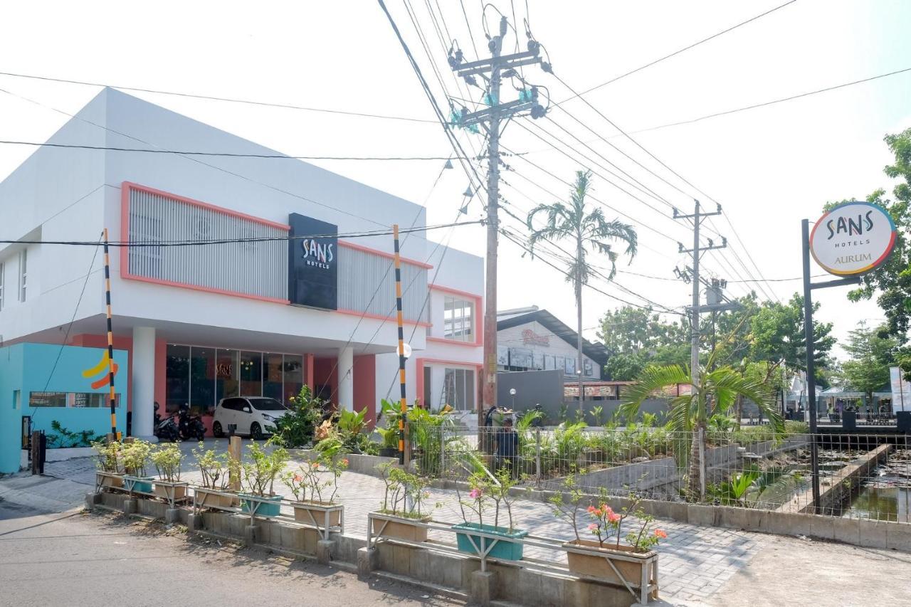 Sans Hotel Aurum Majapahit Semarang Dış mekan fotoğraf